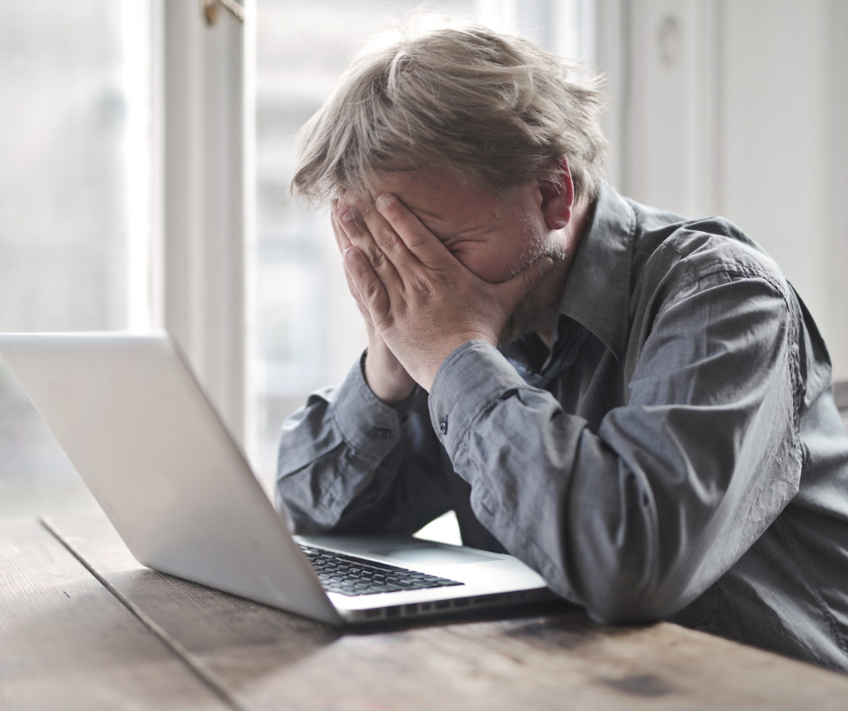 We've all made mistakes at work, and often try to hide them under the rug. Here's why you should admit to mistakes and make amends.